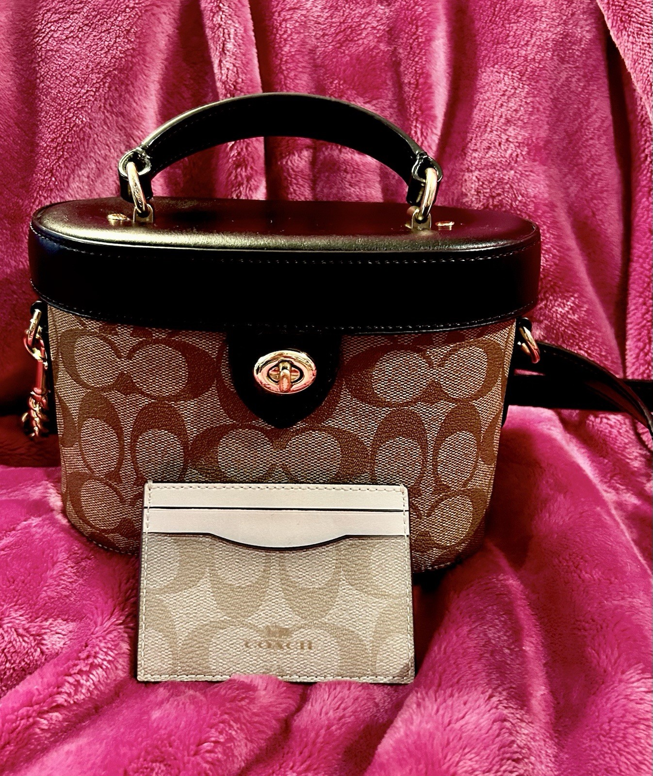 COACH Kay Signature Crossbody and Credit Card Holder