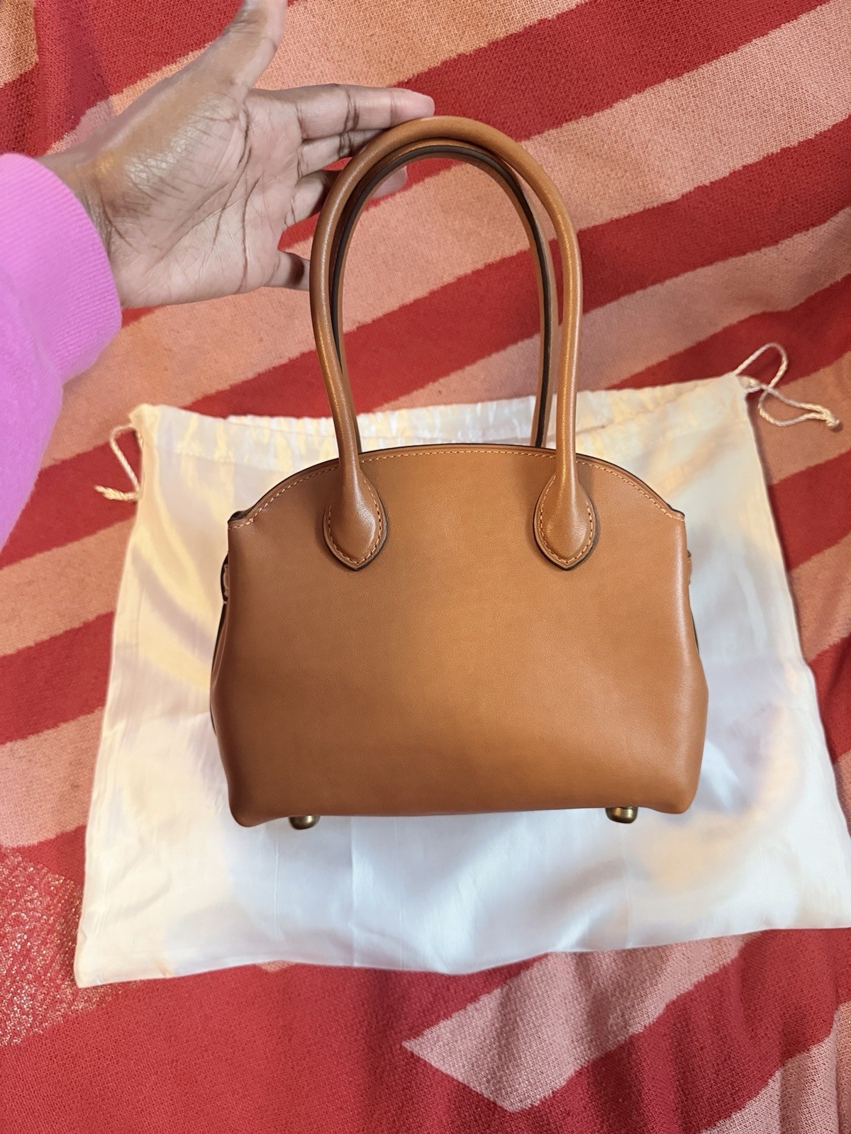 Coach Empire Carryall 21 Toffee