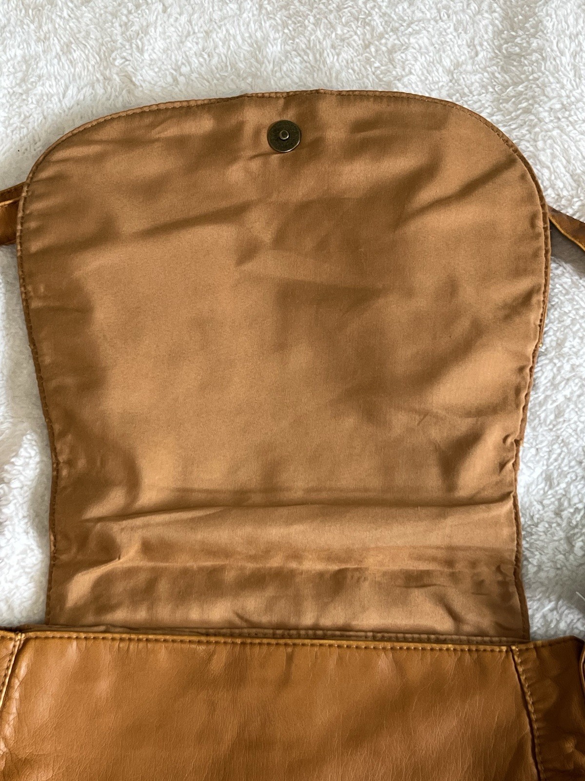 T-Shirt and Jeans Crossbody Purse Women Nectar Brown Medium Handbag Faux Leather