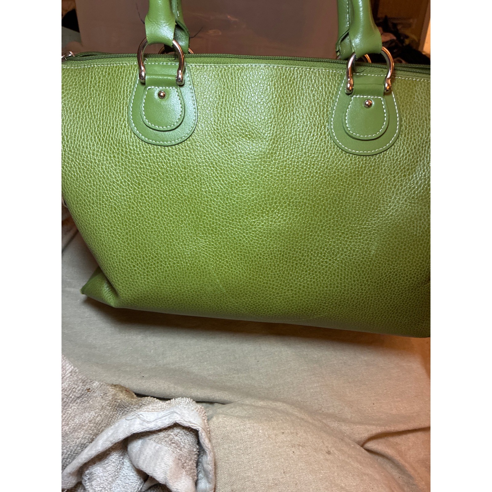 Green Pebbled Leather Satchel Bag White Stitching Front Flap Pocket Large Tote