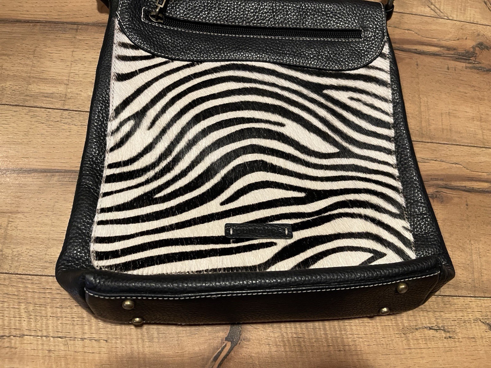 Puntotres Leather Zebra Print Calf Hair Handbag Crossbody Purse Bag Spain ~ EUC