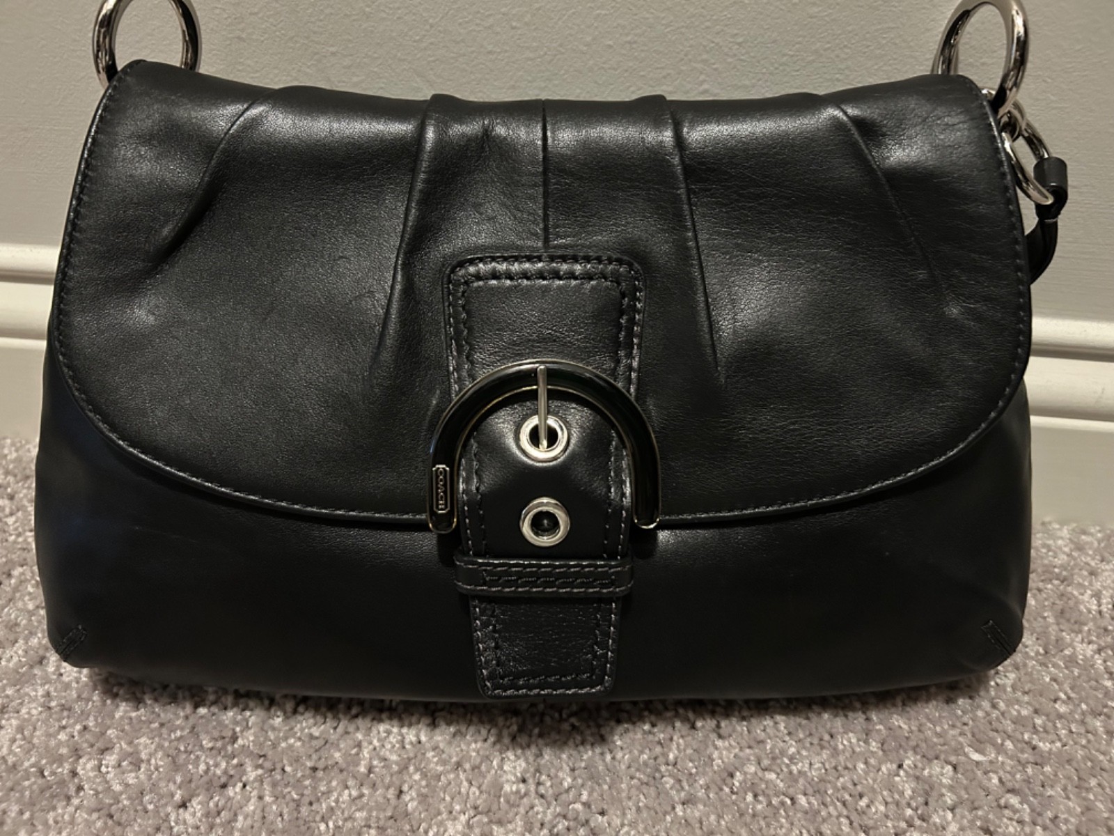 COACH Y2K Vintage Pleated Soho Leather Buckle Flap Shoulder Bag – Black