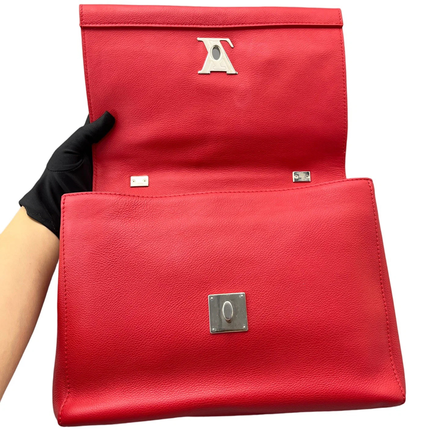 Louis Vuitton Lockme Ii Top Handle Red Calfskin (ym061926c1r)