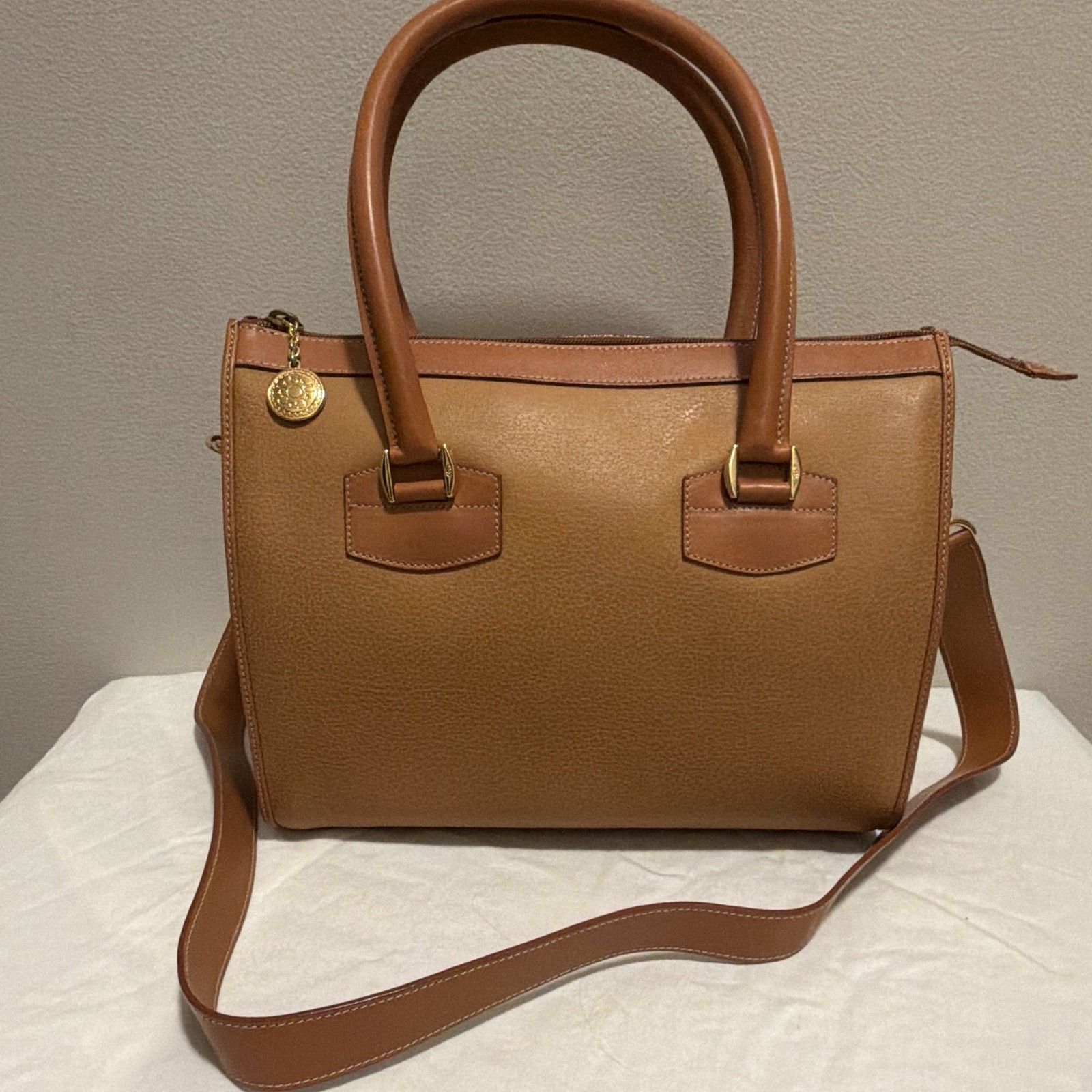 Gucci Diana Boston Bag, tan leather, gold hardware, clean suede interior