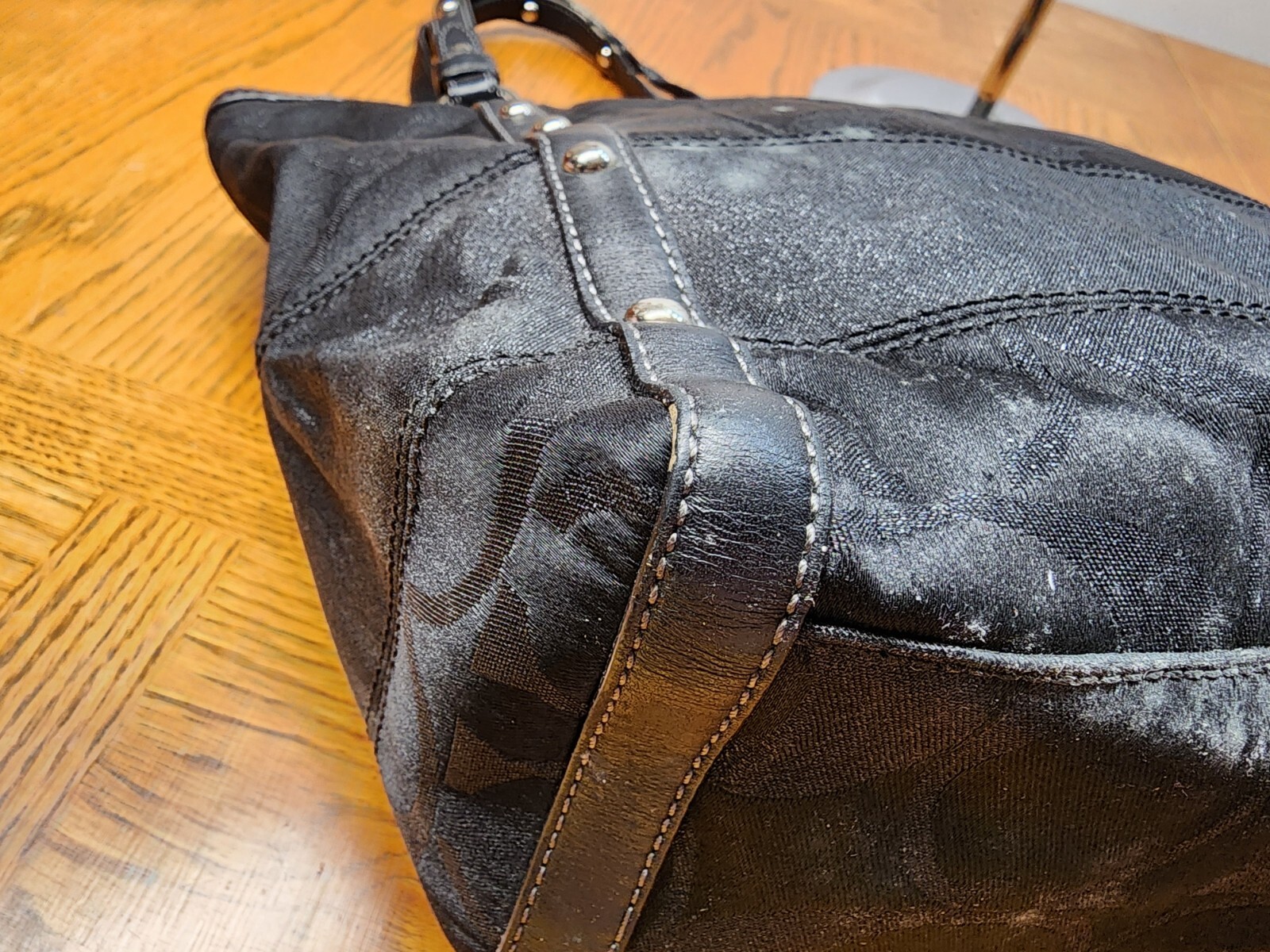 COACH #12905 Black Signature “C” Studded Lurex Tote – 9