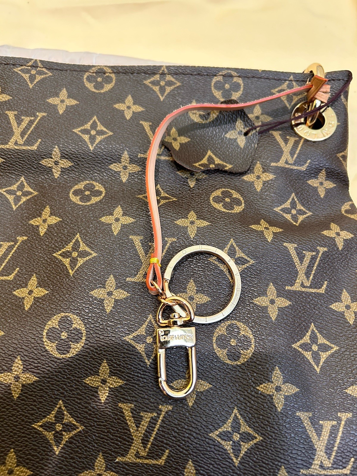 Louis Vuitton Artsy Shoulder Bag MM Brown Canvas