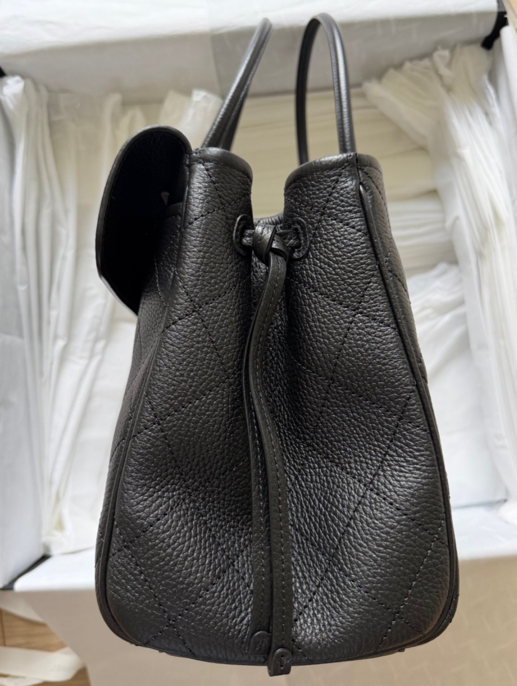 Chanel 26A Large Urban Essential East West Black Caviar Quilt Shopping Tote Bag