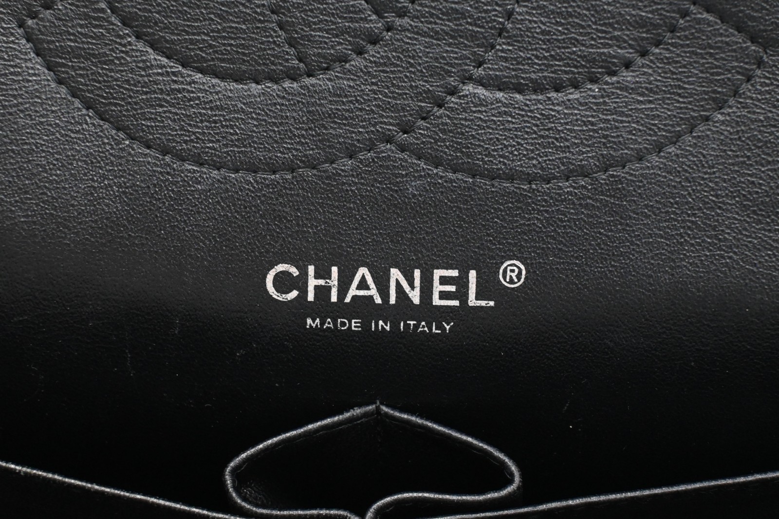 Authentic Chanel Matelasse 30 Double Flap Olive Green Patent Leather