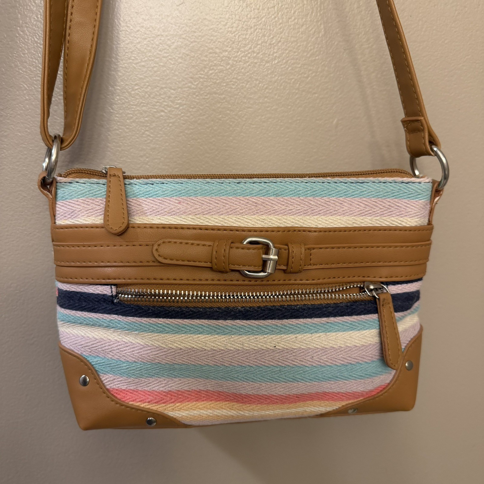Women’s Multi Colored Stripe Crossbody or shoulder purse w/ adjust strap