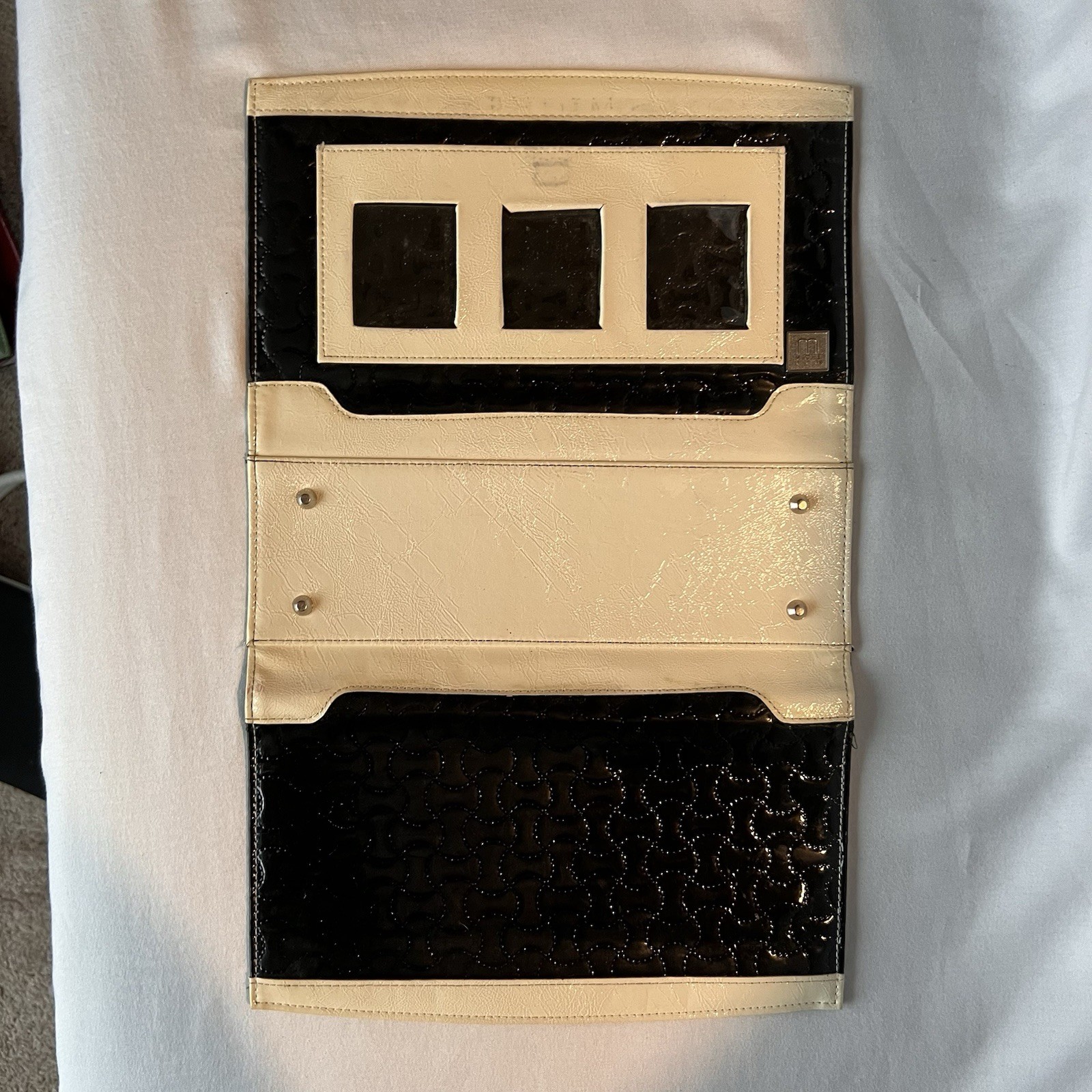 MICHE Purse LOT 2 Base Black White Bags w/ 14 Shells, 9 Handles, 1 Organizer +mo