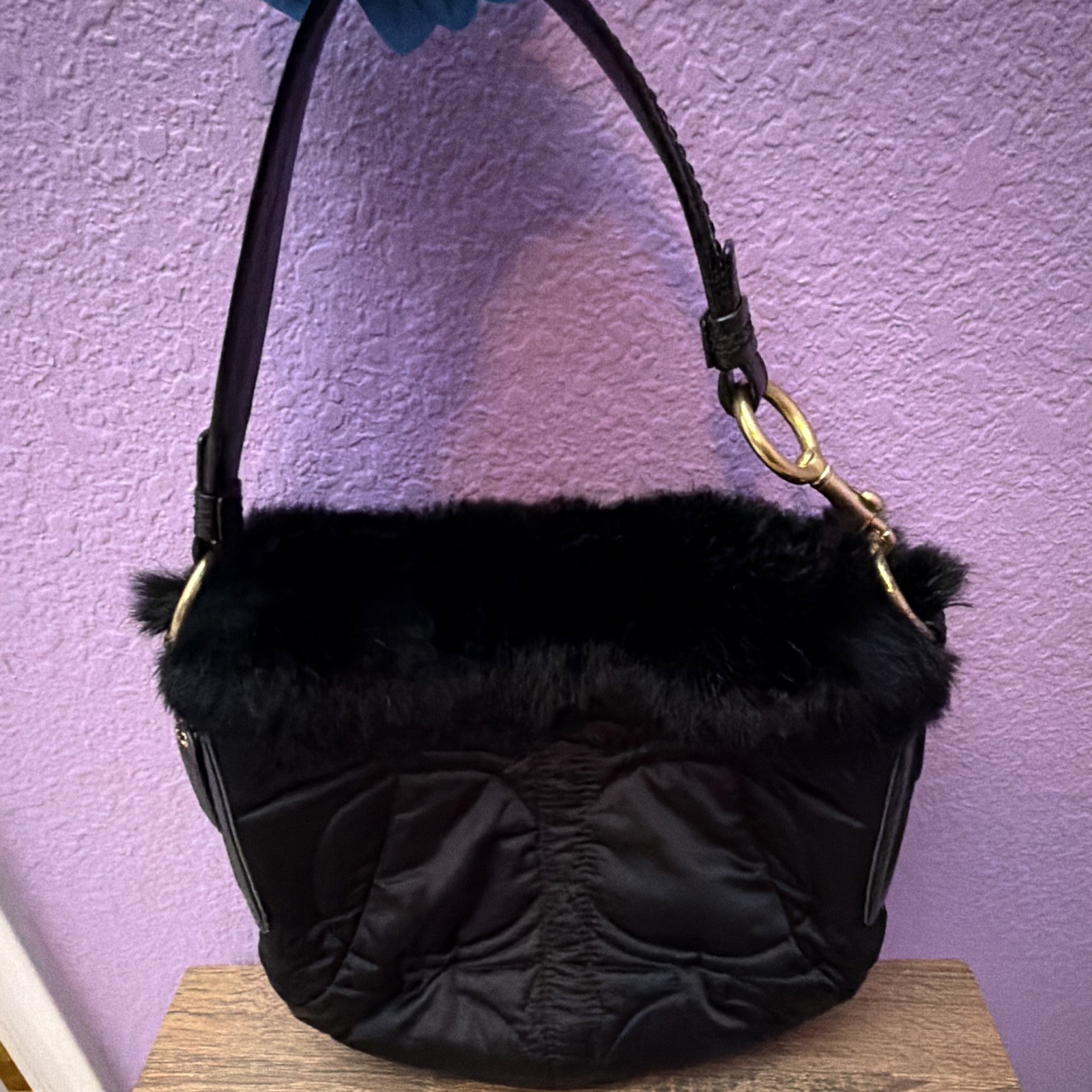 Coach Rabbit Fur Trim Quilted Black Shoulder Bag Gold Hardware Y2K Ski SoHo Hobo