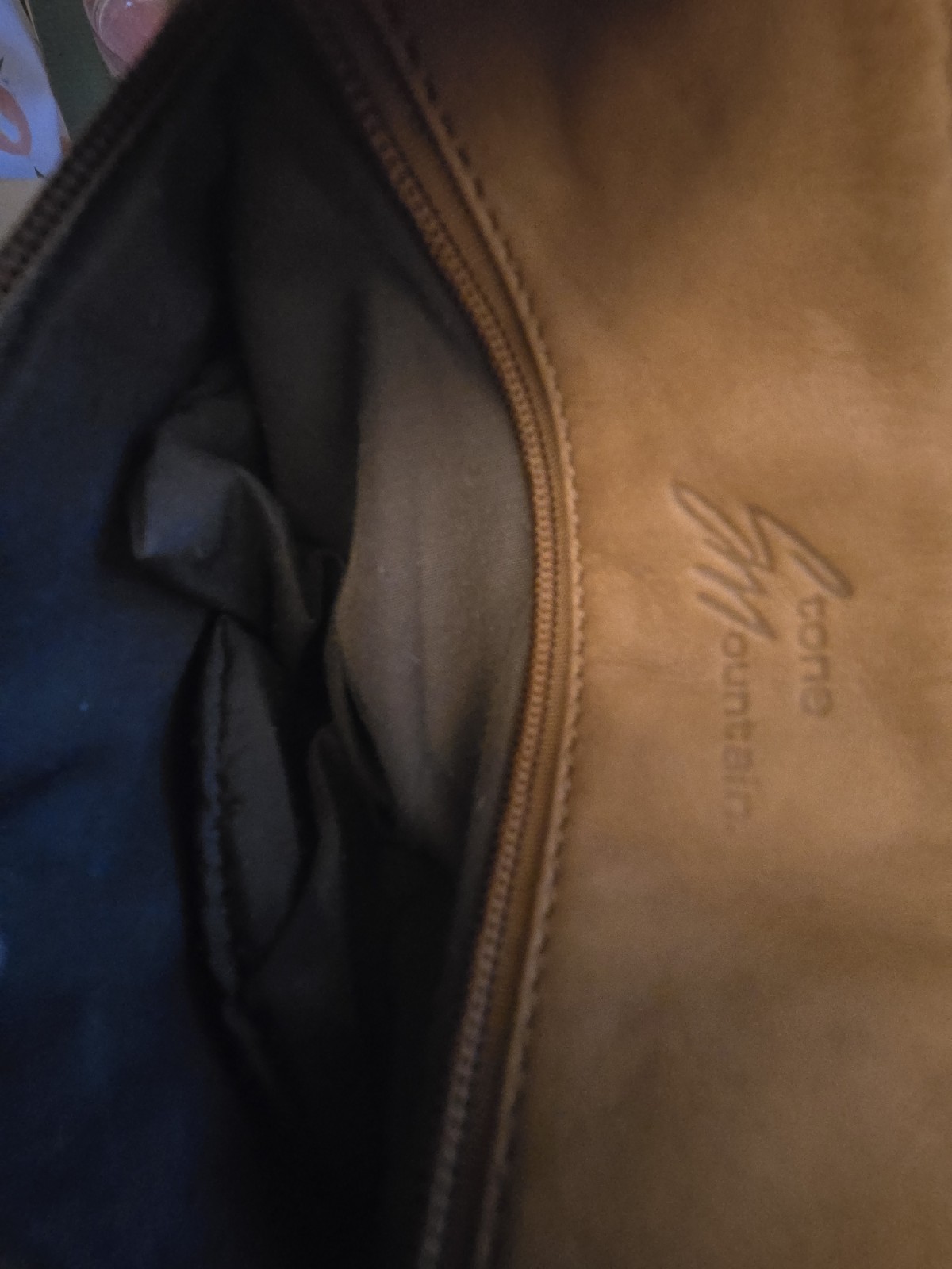 Stone Mountain Brown Shoulder Bag Buckle Accents Zip & Magnetic Closure Pockets