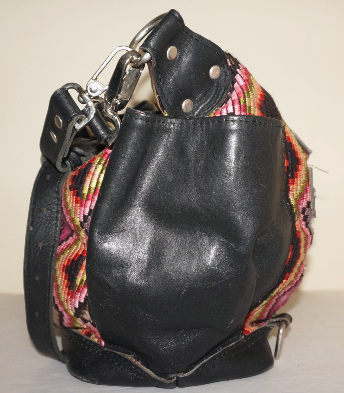 HIPTIPICO Multicolor Textile & Black Leather Slouchy Shoudler Bag 10×12