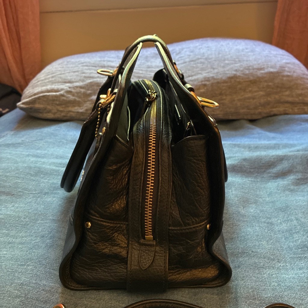 Black Coach Mercer Satchel 30 leather tote bag with gold hardware Style# CD520