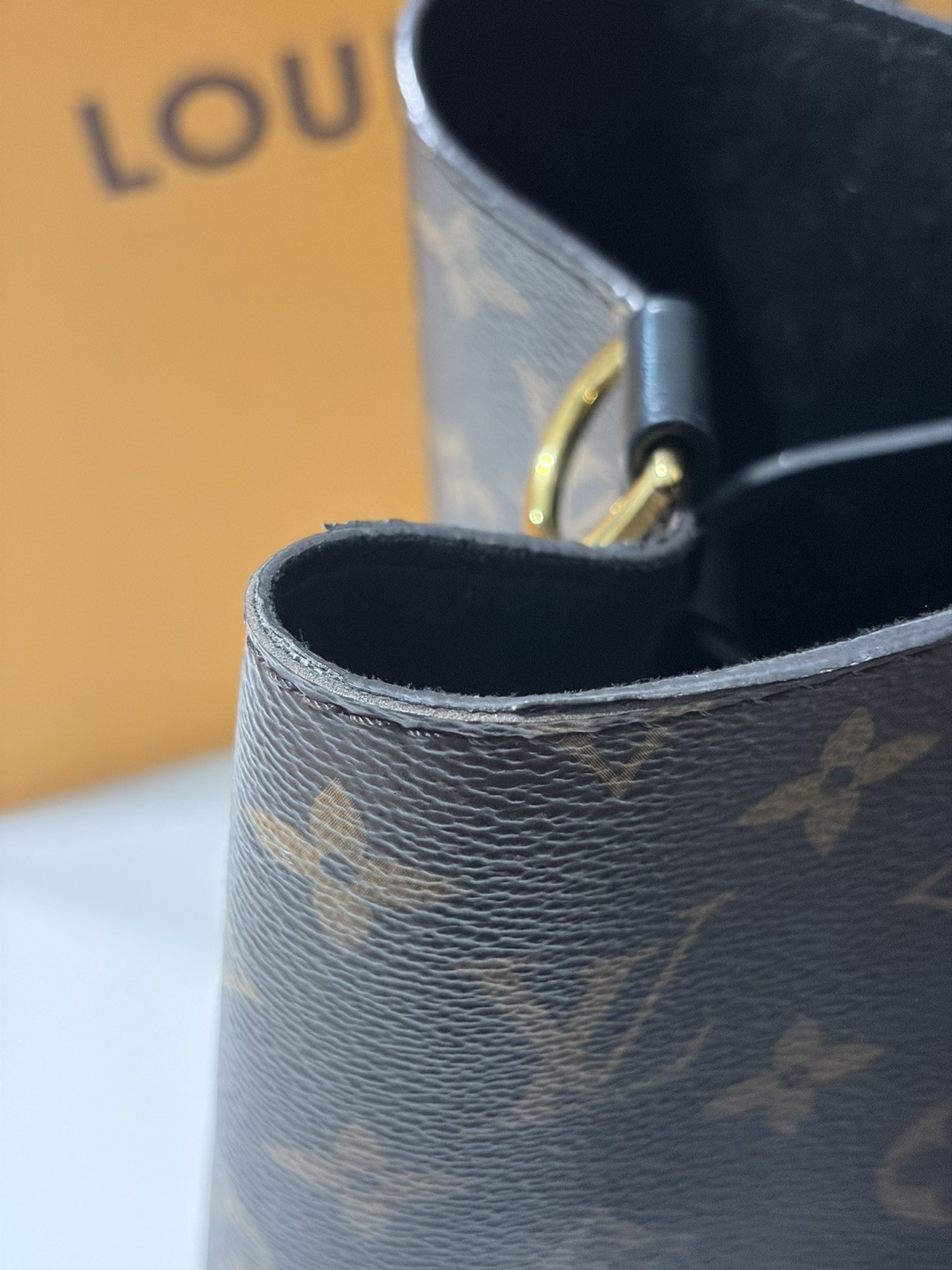 Louis Vuitton NeoNoe Monogram Noir MICROCHIPPED