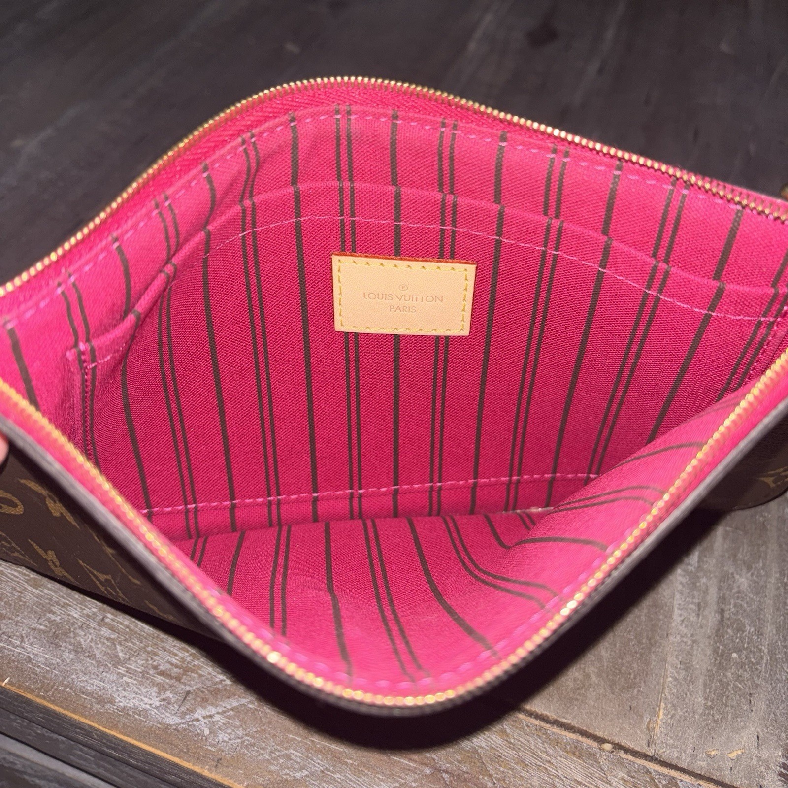 Louis Vuitton Monogram Neverfull Pochette Wristlet Clutch Pink Lining (OBO)