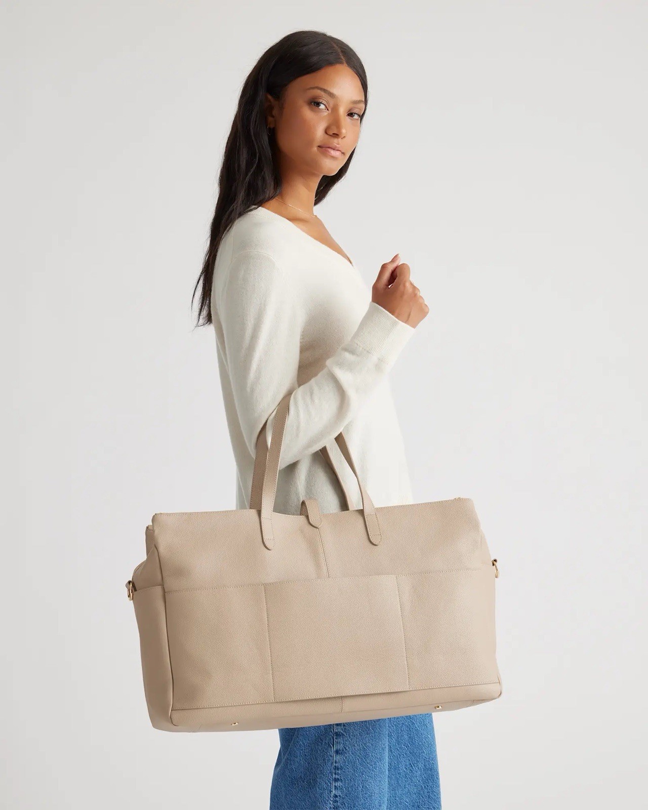 Quince Italian Leather Triple Compartment Weekender Bag Taupe $240 MSRP