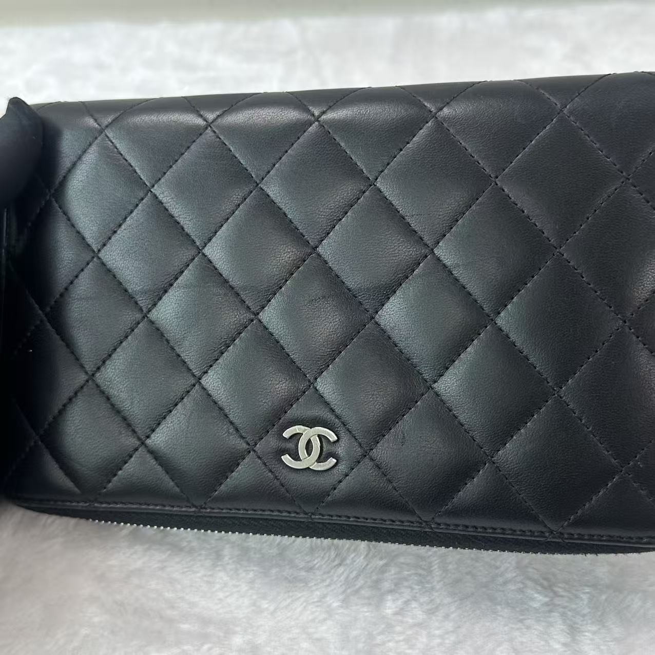 Chanel Classic Black Long Zip Around Wallet DX522 @pre-verified by eBay 26.06.18