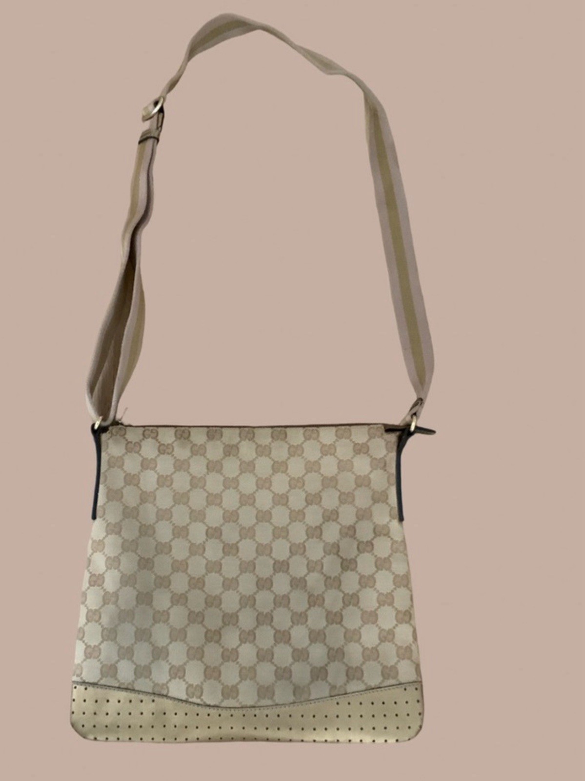 Gucci GG Pattern Crossbody Bag Beige Zip Closure Adjustable Strap Black Lining