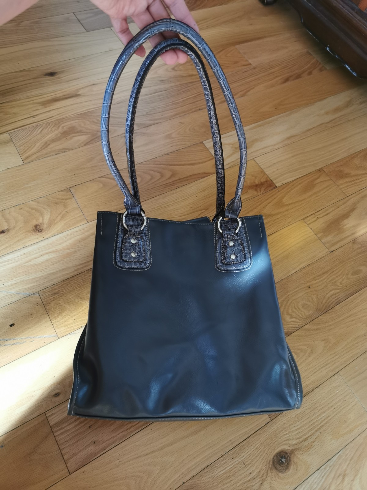 Gray Tote Bag Snap & Zip Closure