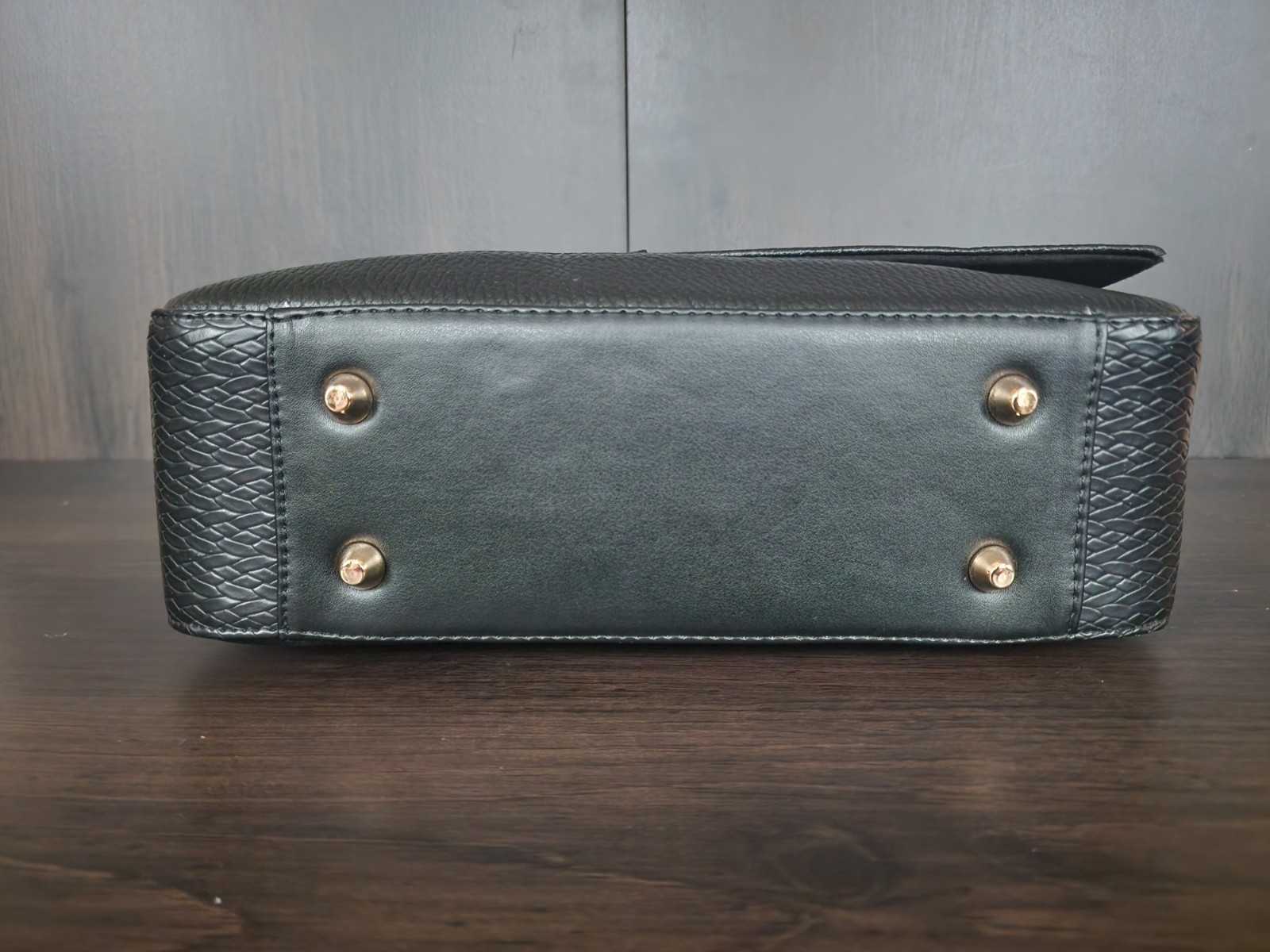 2 Straps Black Embossed Tooled Artisan LEATHER Crossbody Purse Bolsa
