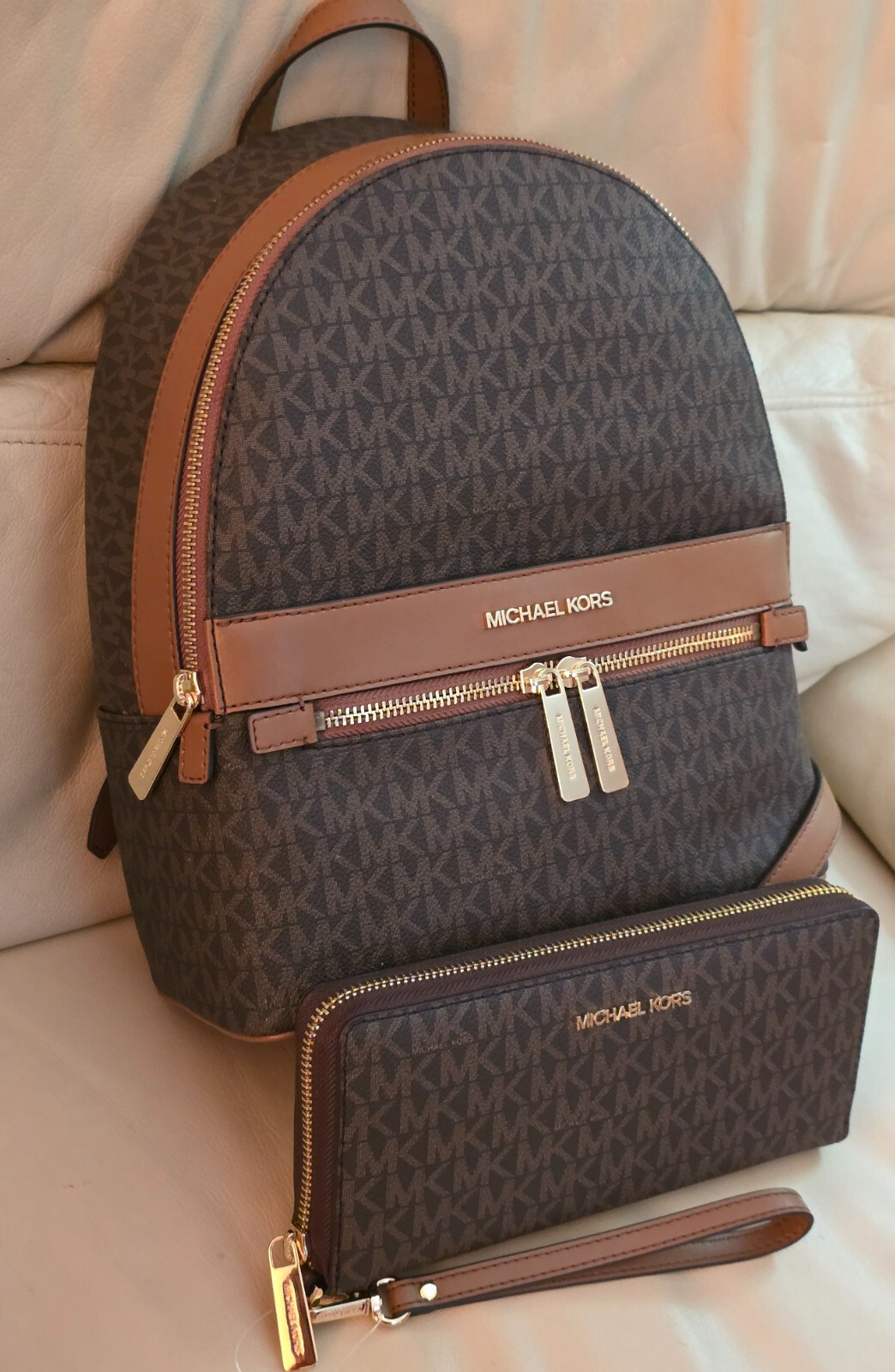 Michael Kors Kenly Medium Backpack / Large Travel Continental Wallet Bundle