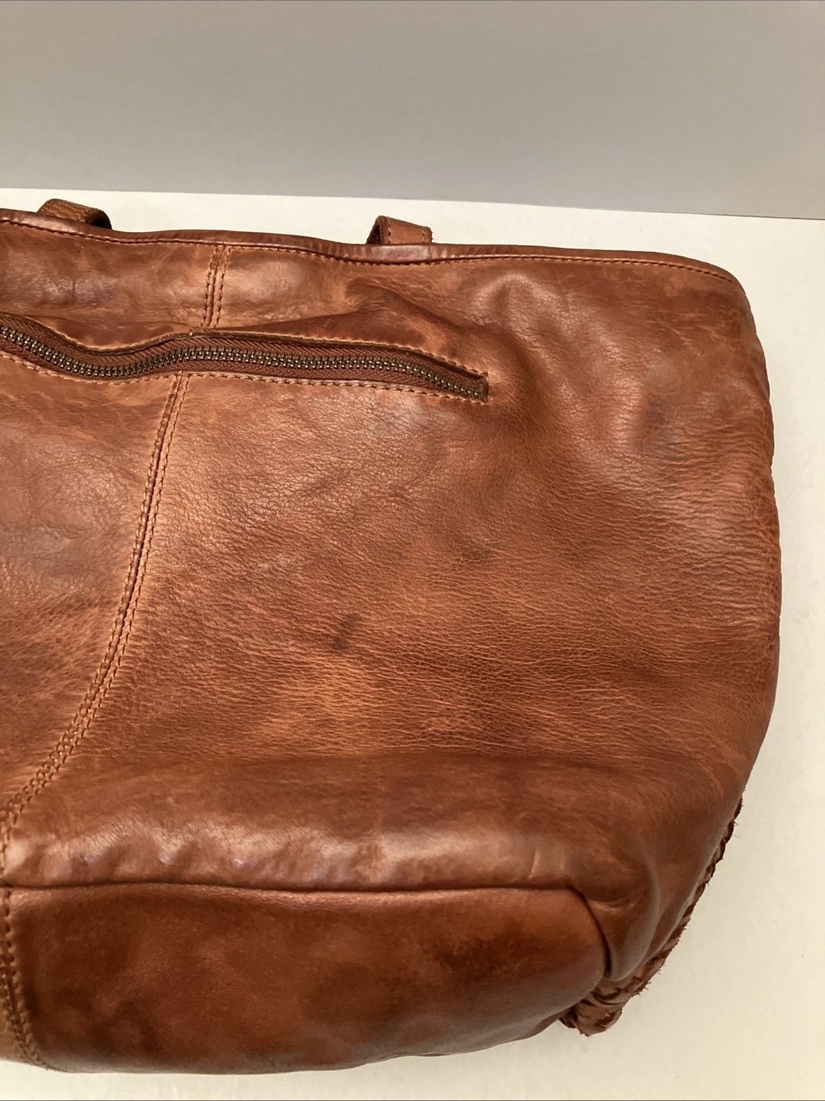 Vintage Dark Brown Woven Leather Shoulder Tote Bag Zipper Basket Weave Large