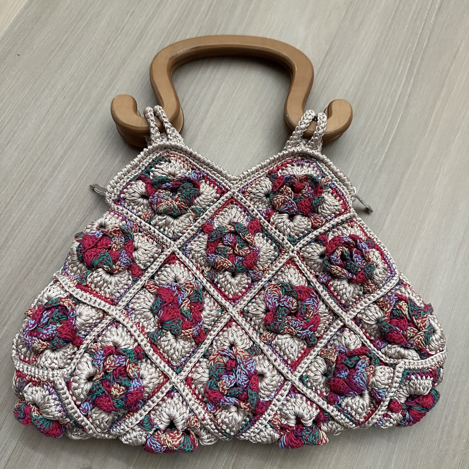 Ricardo Beverly Hills Handbag Woven Wood Handles Lined Top Zip Purse Floral RARE