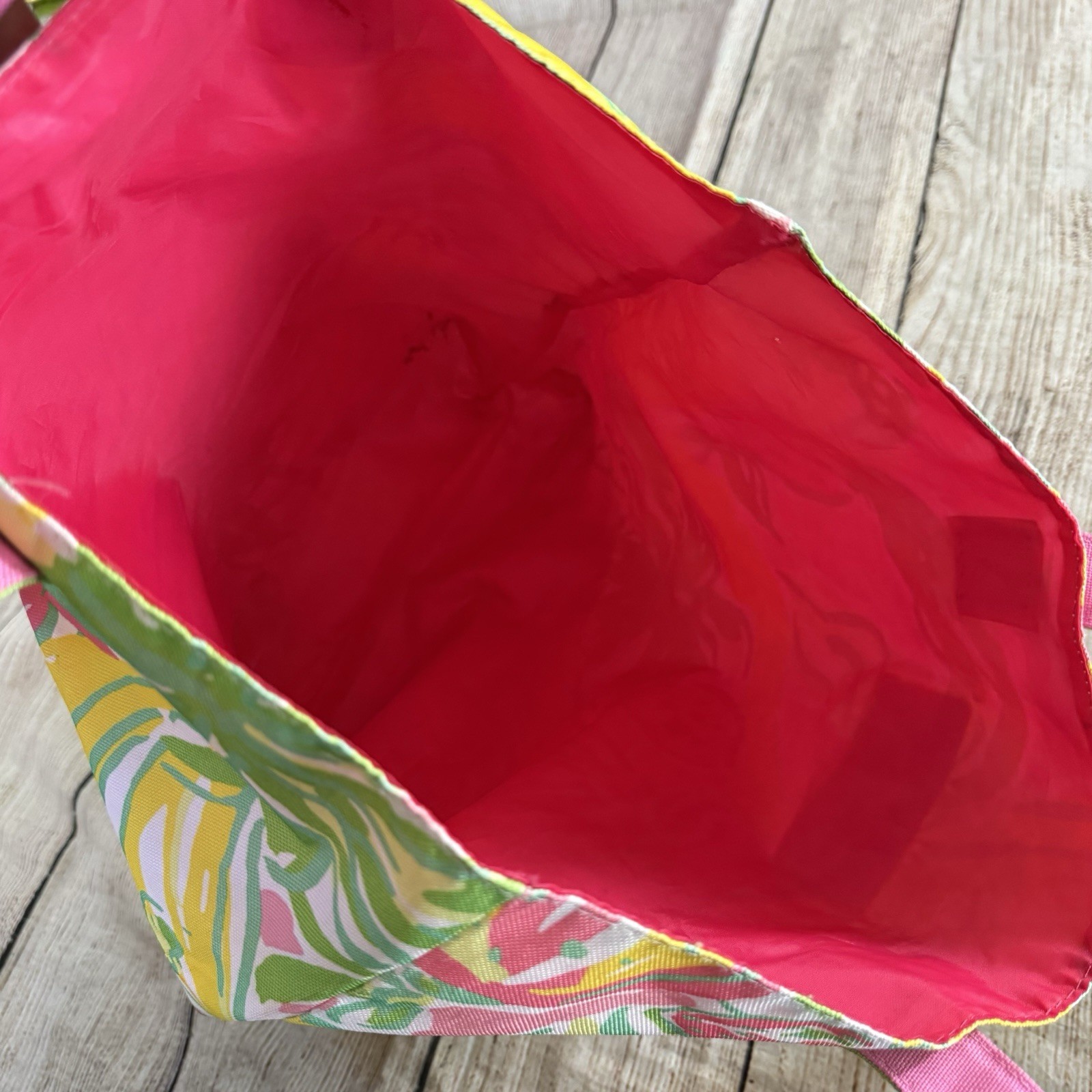 Estée Lauder Lilly Pulitzer Multicolor Fruit Print Summer Beach Tote Bag Large