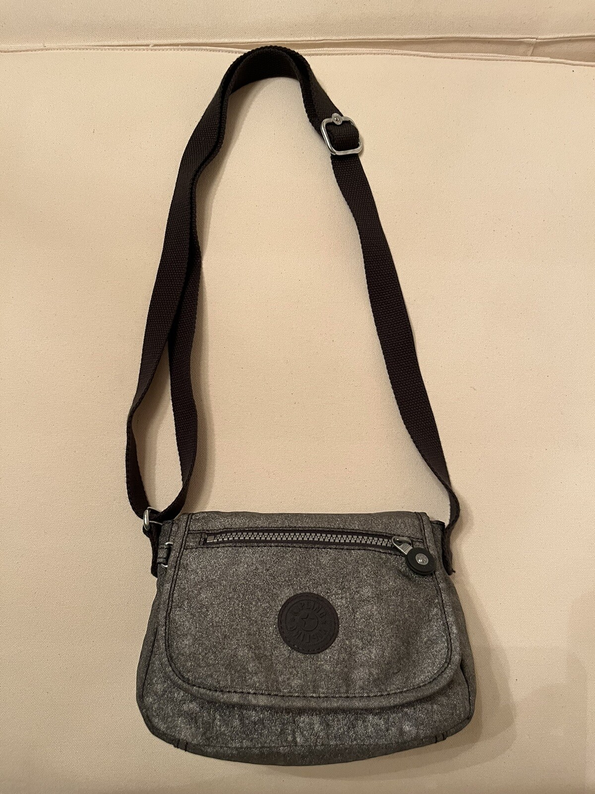 Kipling Women’s Gray 6.0”x7.5” Crossbody Adj Strap With Flap Opening Bag/Purse