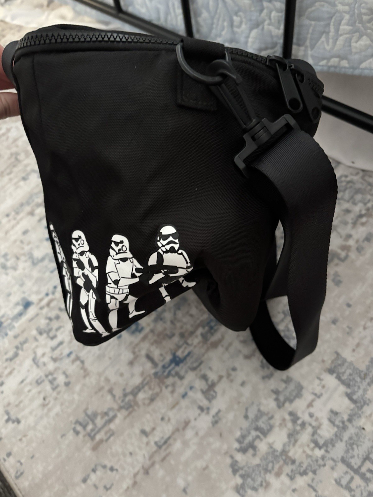 Vera Bradley Star Wars Far Away ReActive Zip-Around Cooler Stormtroopers Black