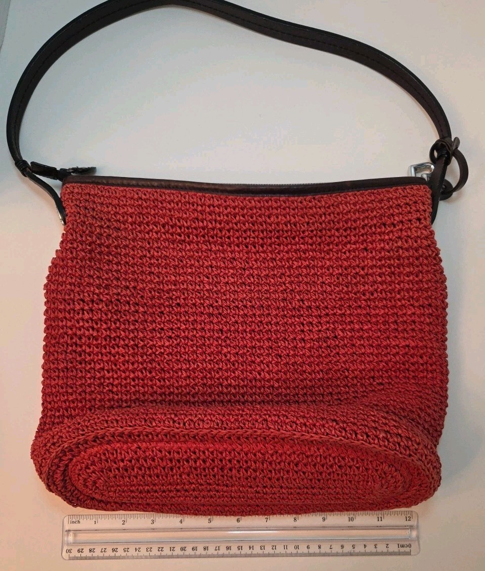 Brighton Corey Red Woven Straw Bag Purse Lined Leather Trim With Heart Charm
