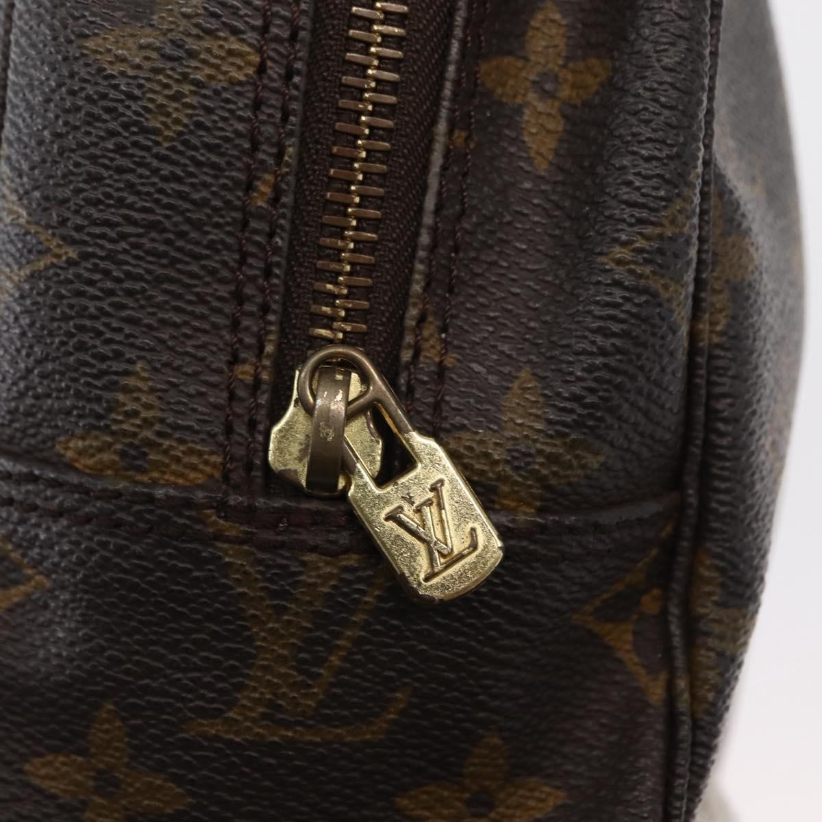 LOUIS VUITTON Monogram Trousse Toilette 28 Clutch Bag M47522 LV Auth 161479