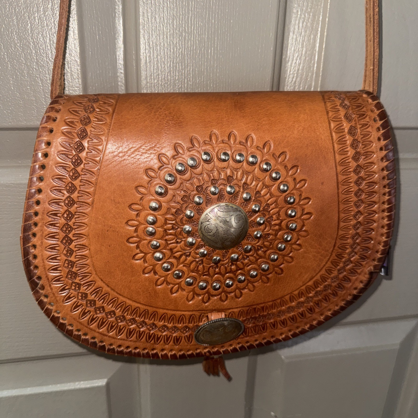 100% Leather Saddle Bag