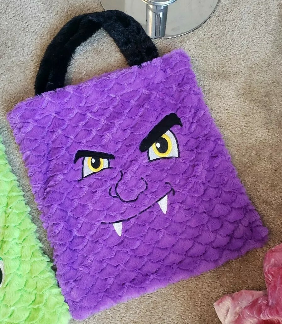 Purple Faux Fur Fashion Bag Halloween Scary Face Soft Purse Shoulder Bag Kawaii