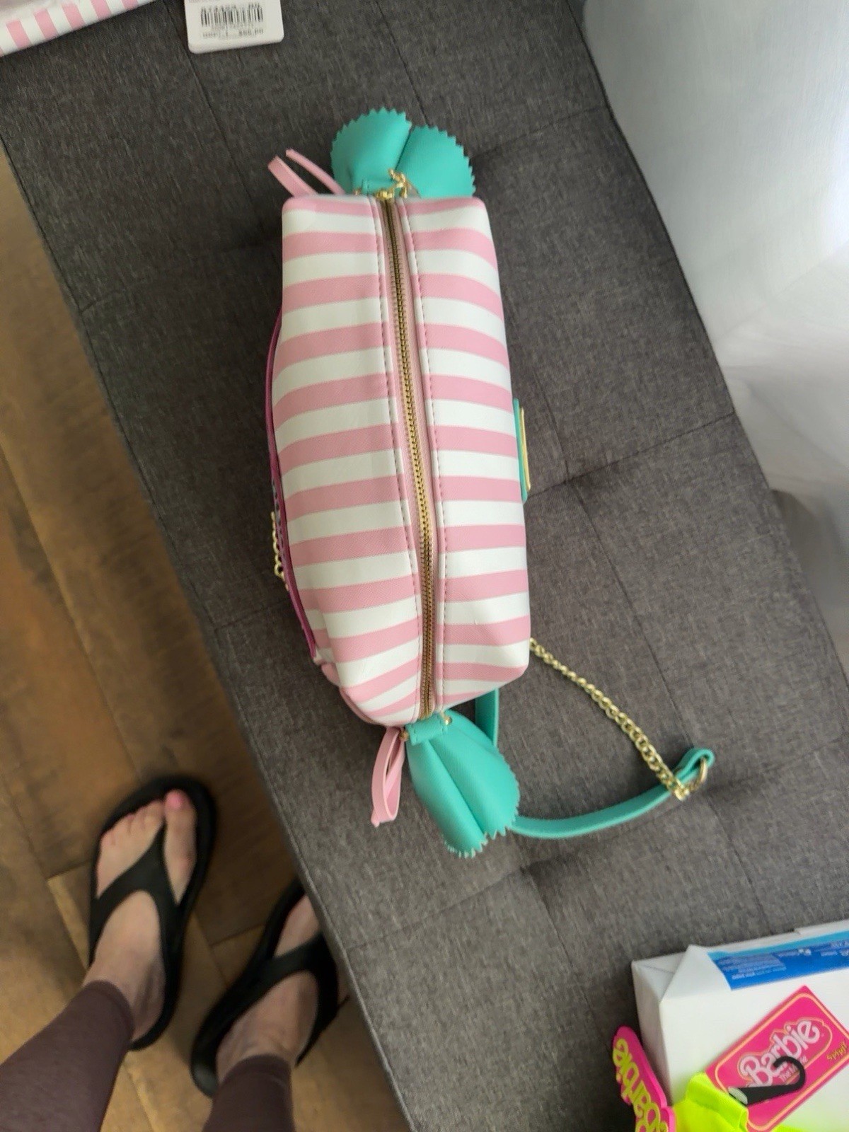 Loungefly Harry Potter Honeydukes Pink/White Striped Crossbody Chain + Wallet