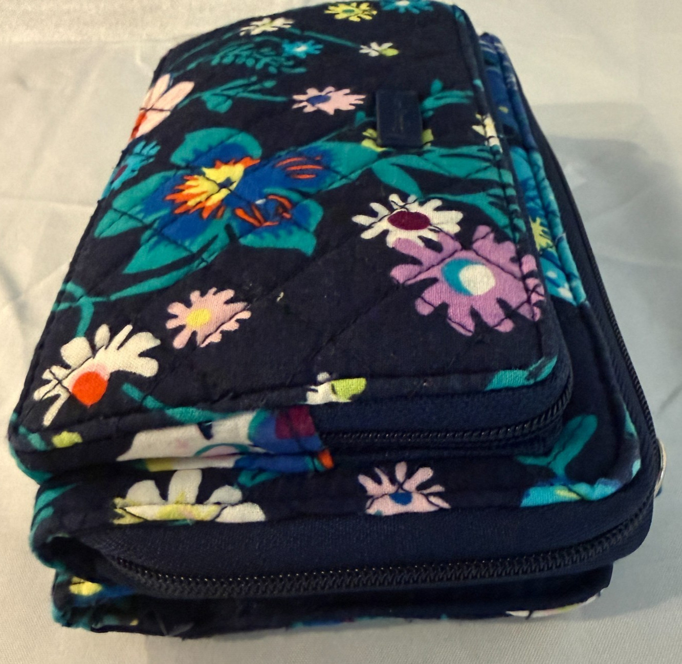 Vera Bradley Iconic Deluxe All Together Crossbody Moonlight Garden NWT (V-21)