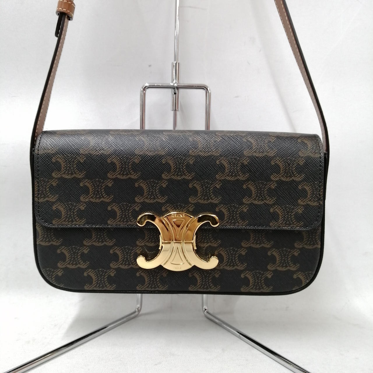 CELINE 194142 Claude Triomphe Shoulder Bag