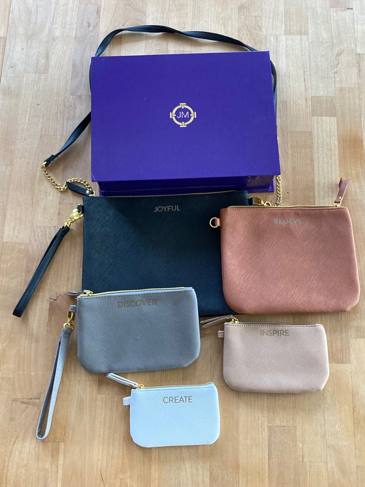 Joy Mangano Joy Luxe 5 pc Zipped Pouch Set Textured Leather Look Positive NWOT