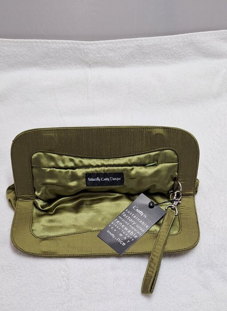 2 Naturally Knotty Designs Clutch Purses Solid Red Green Wristlet Med Recycled