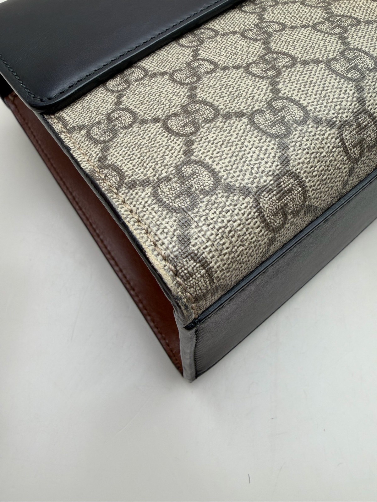 Gucci Padlock Medium Beige/Black/Brown GG Canvas Calfskin Shoulder & Crossbody B