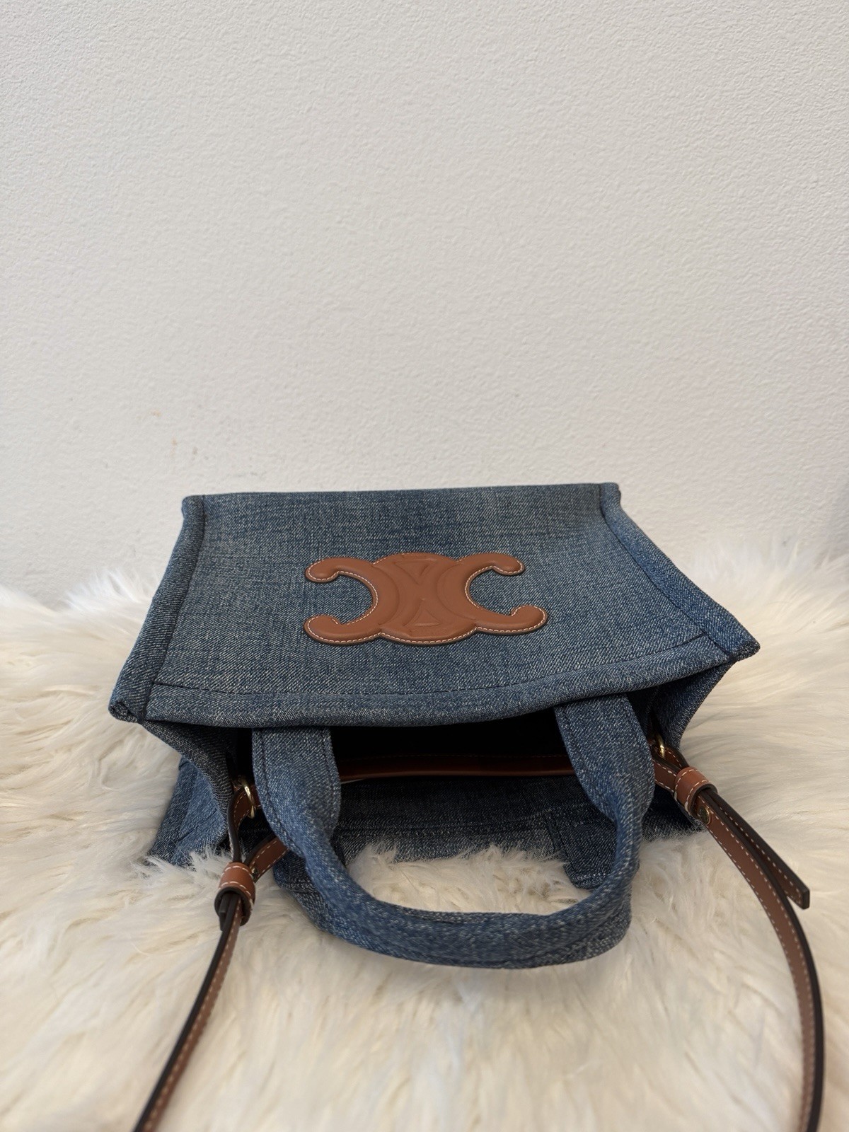 Celine Cabas Thais Tote Triomphe Denim Cuir Canvas Cube Anais Panier Small Bag