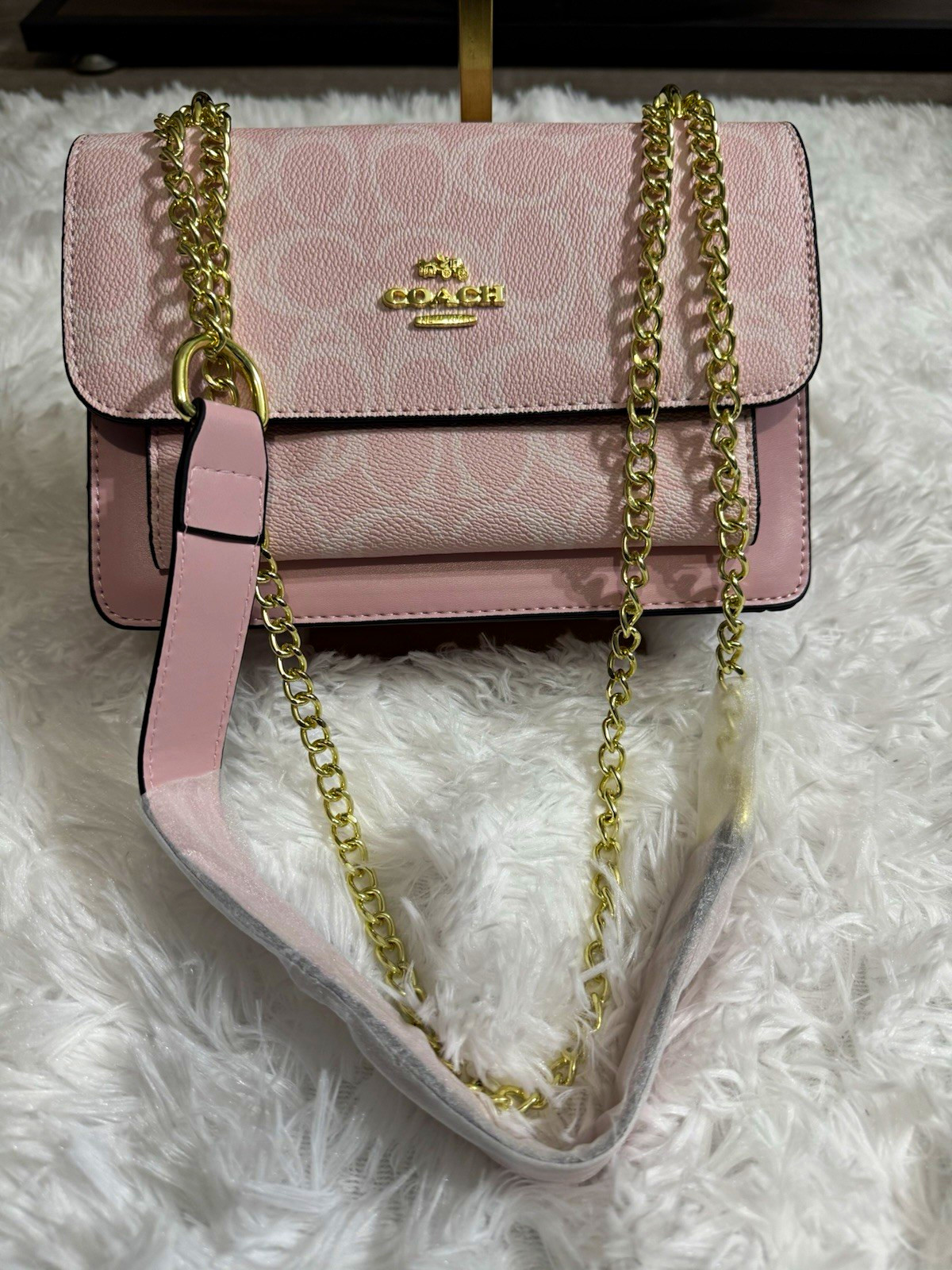 Coach Pink Pebbled Crossbody Bag Gold Chain Strap Logo Accents, Detachable