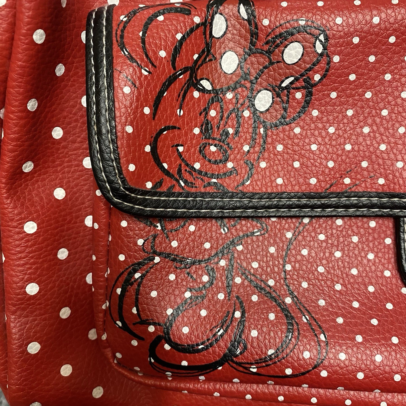 Disney Parks Authentic Minnie Mouse Red & White Polkadots Handbag Disney World