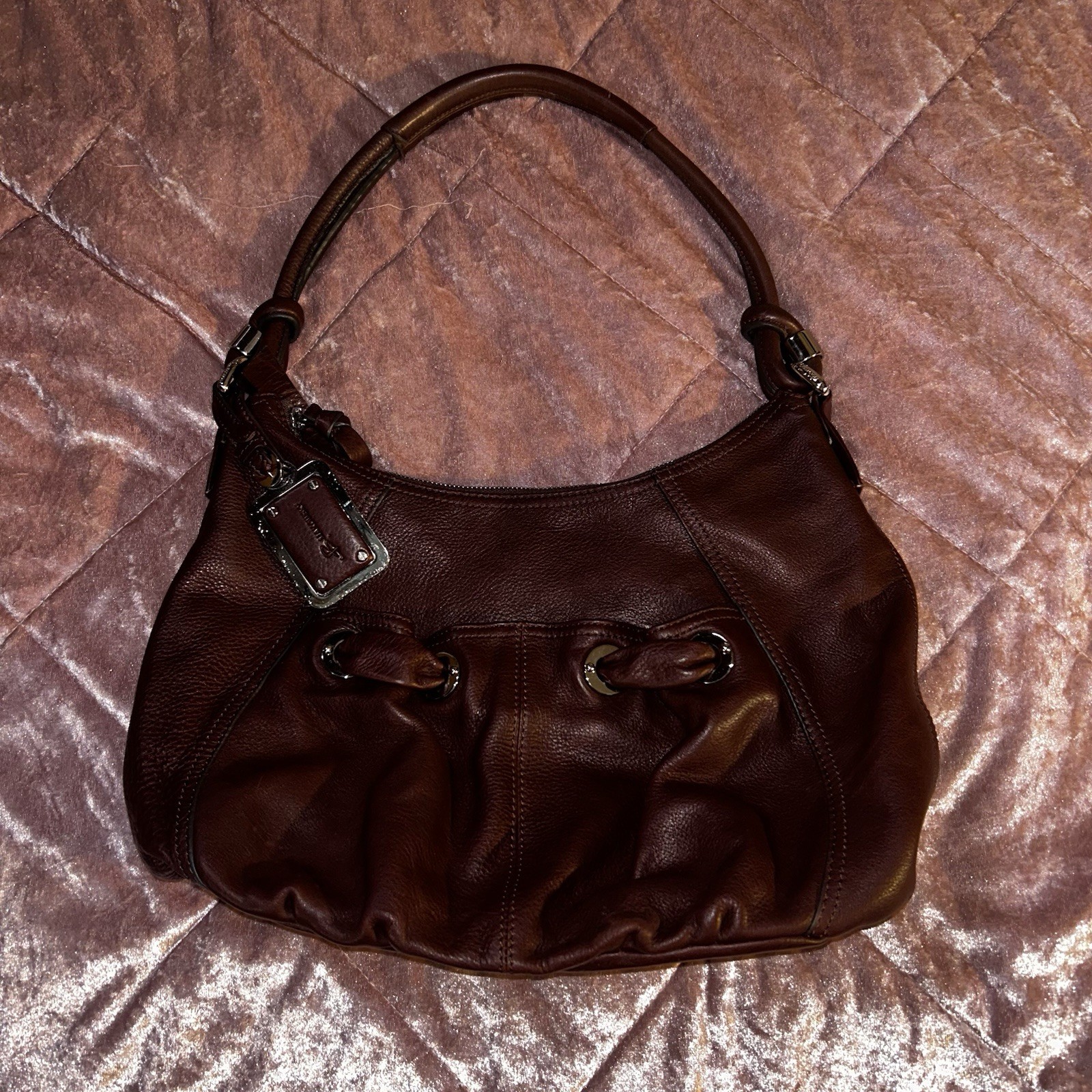 B Makowsky Walnut Brown Leather Hobo Shoulder Purse Handbag