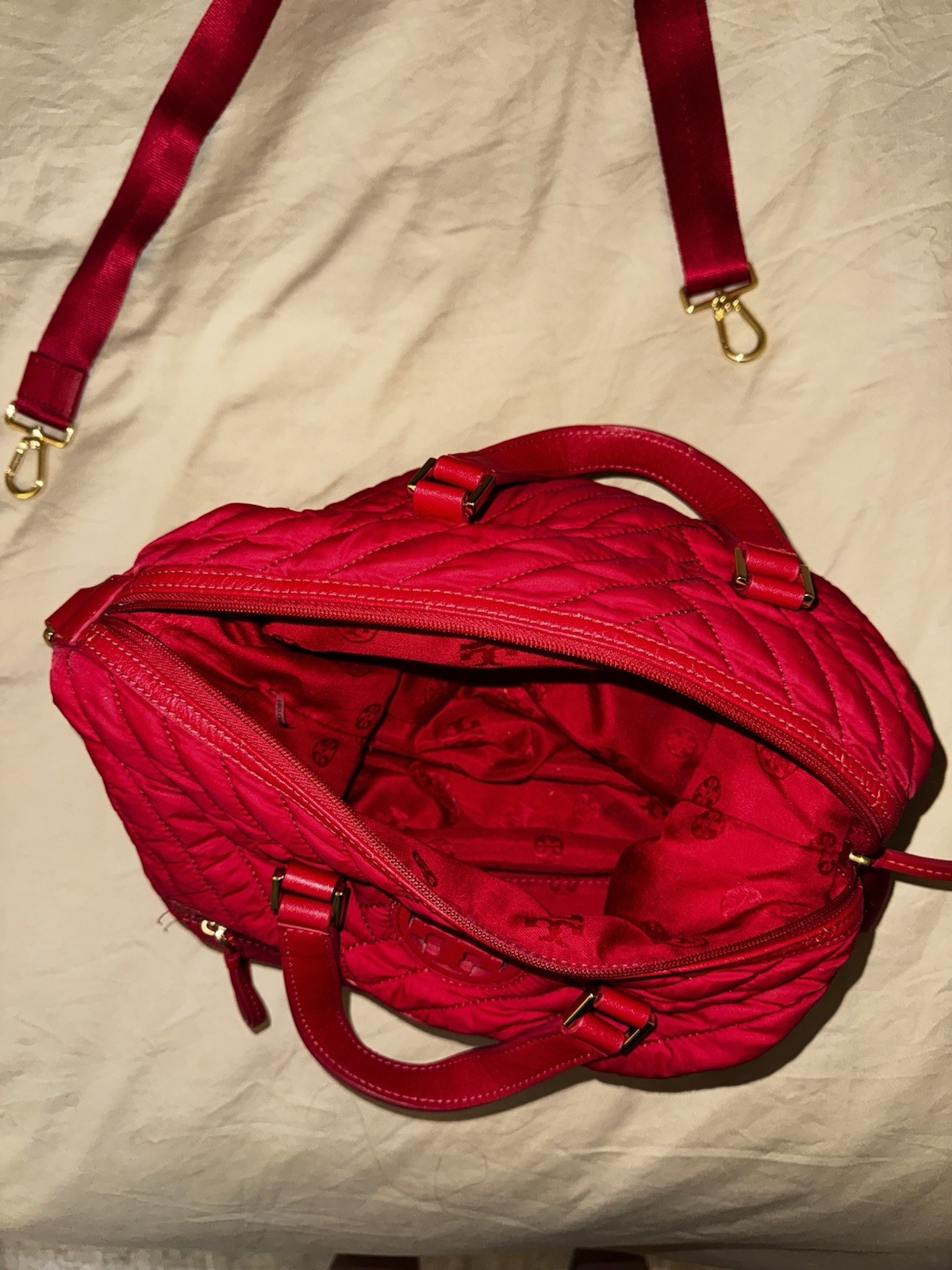 Tory Burch Red Quilted Shoulder Bag Logo Zip Detachable Strap Gold Hardware