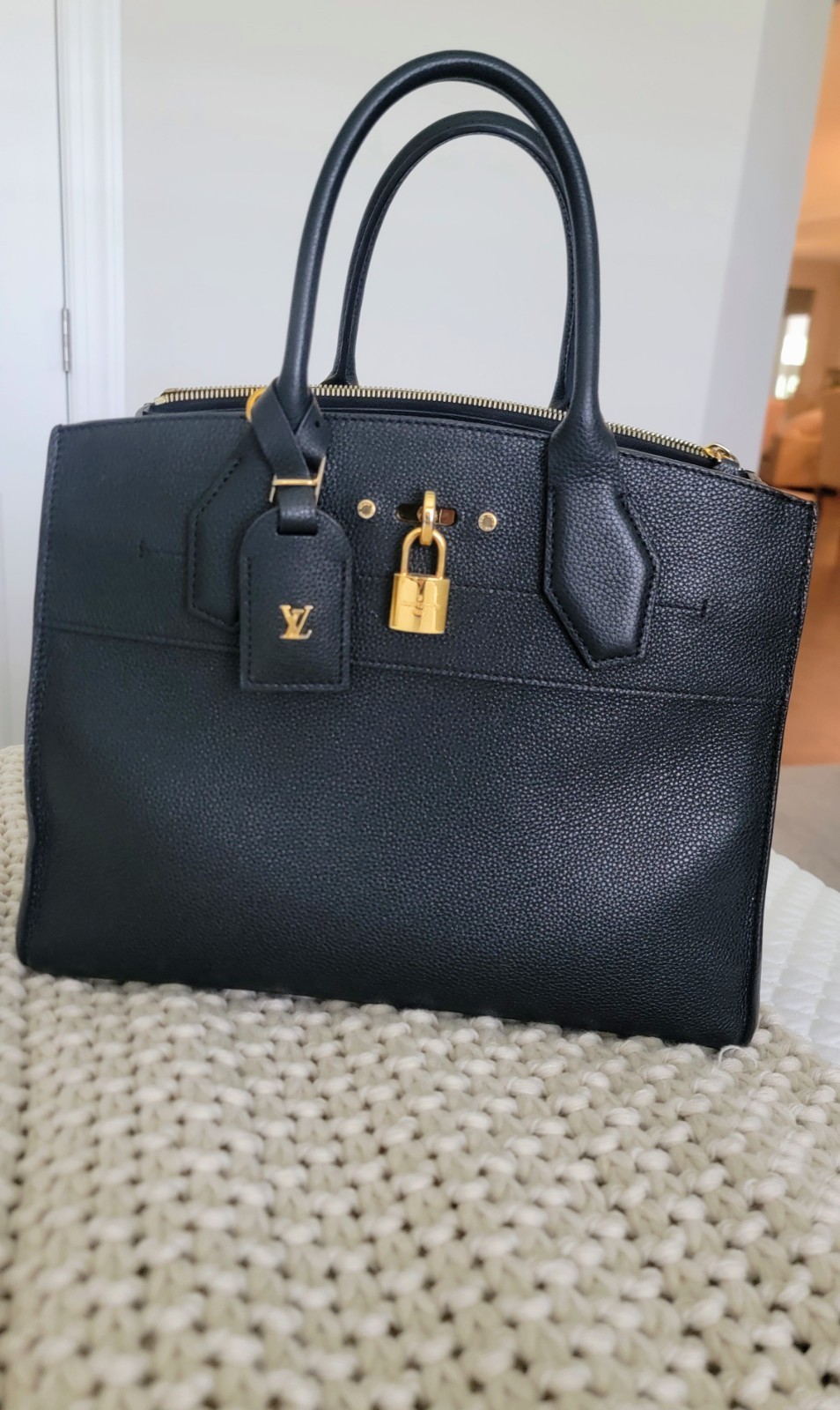 Louis Vuitton Taurillon City Steamer MM