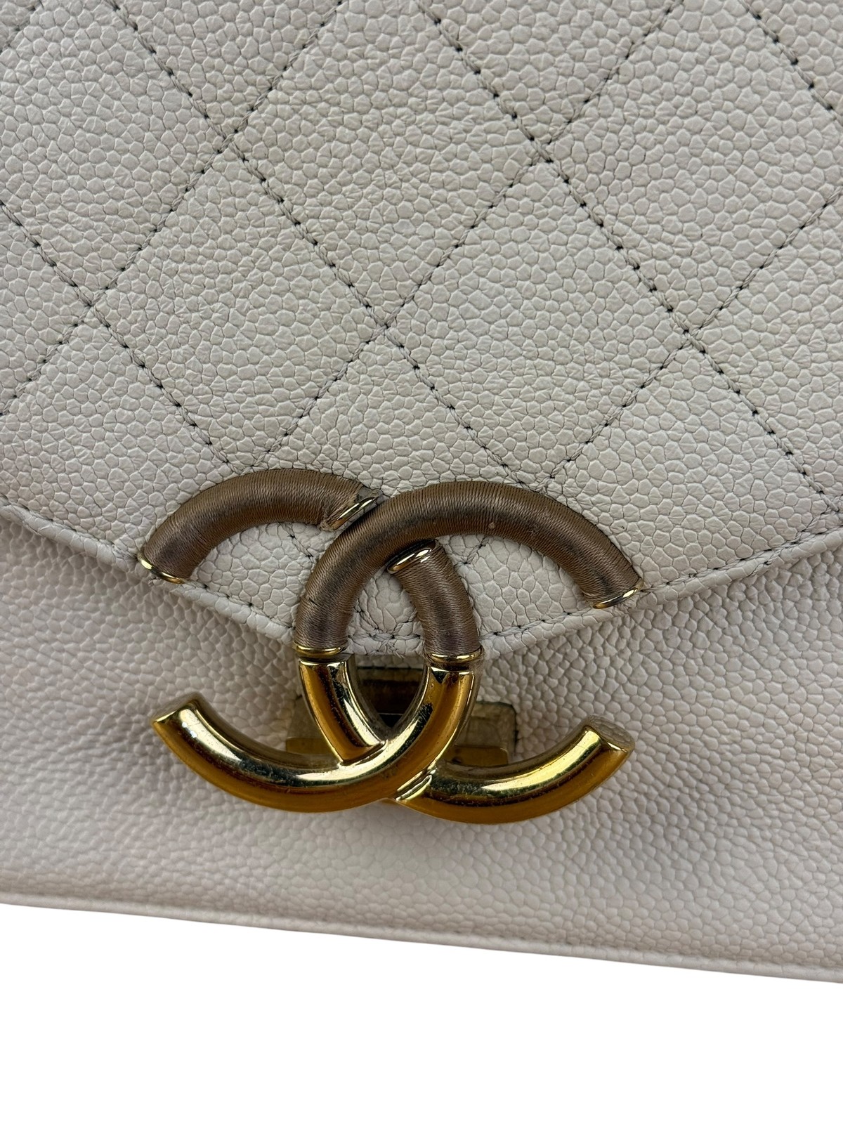 Size M – Chanel Ivory Caviar Quilted Coco Cuba Chain Top Handle Bag 2018 – Pre-O
