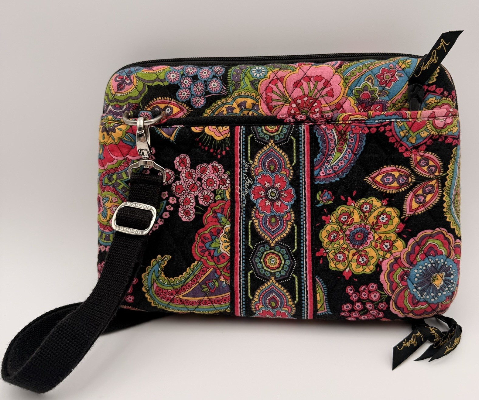 Vera Bradley Tablet Case “Symphony In Hue” 8×10 (Can Also Be Used For A Bible)