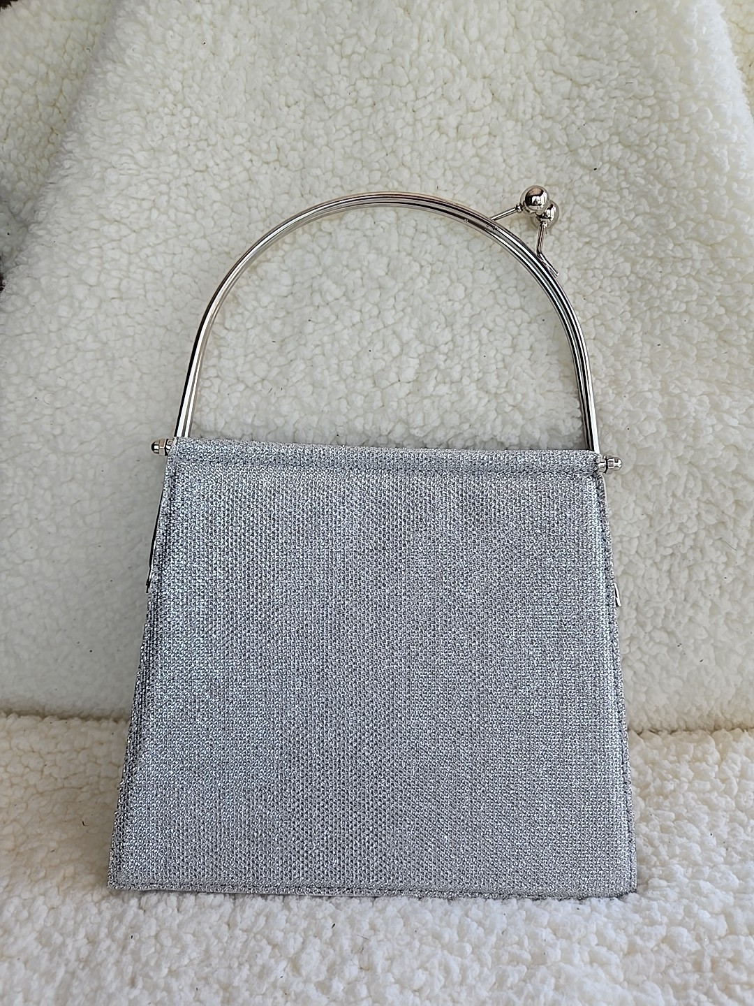 NWOT Unique Womens Silver Toned Evening Bag, Purse, Kisslock Handle, Unbranded
